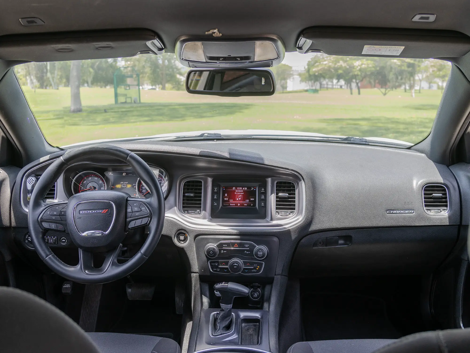 Dodge Charger 2017 — photo 11 for sale in Qatar
