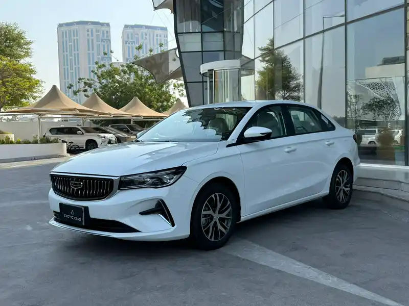 Geely EMGRAND 2025