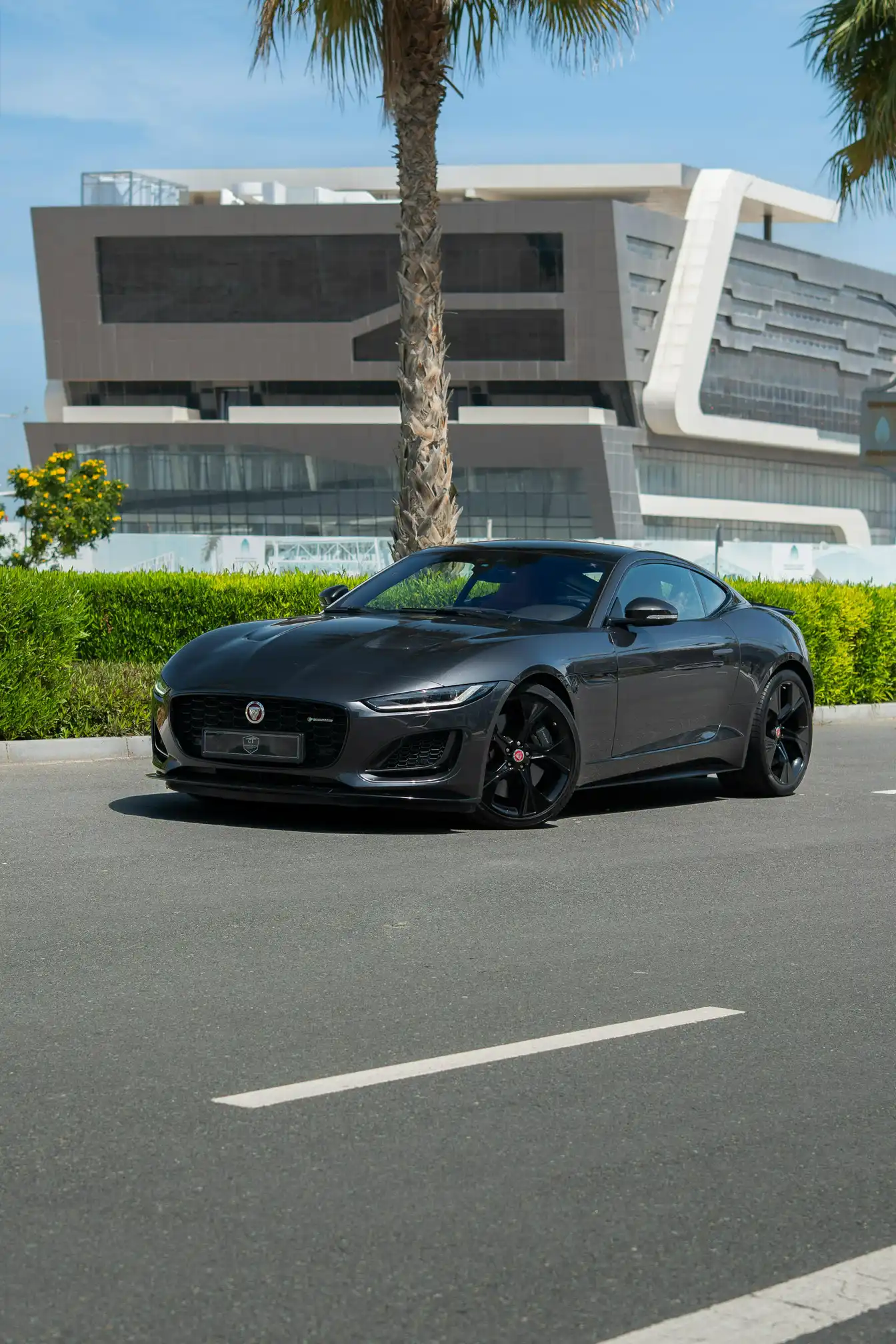 Jaguar F – Type 2021