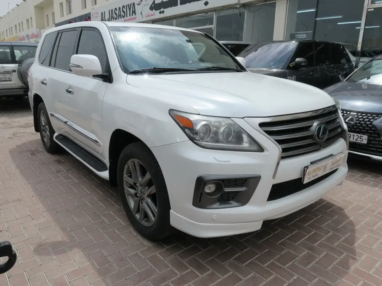 Lexus LX 2015