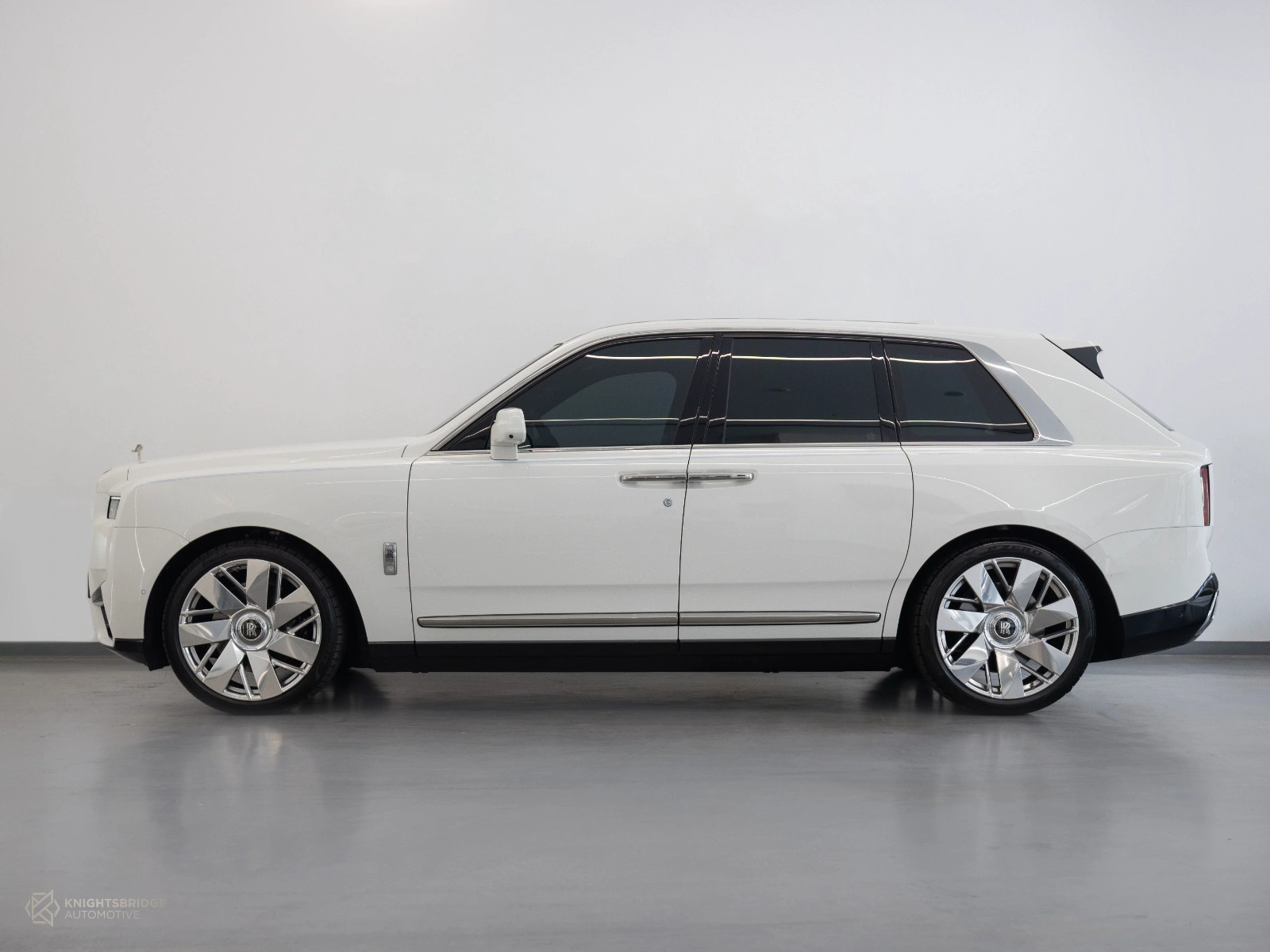 Rolls Royce Cullinan 2025