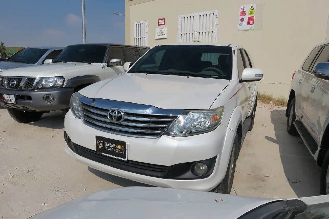 Toyota Fortuner 2015