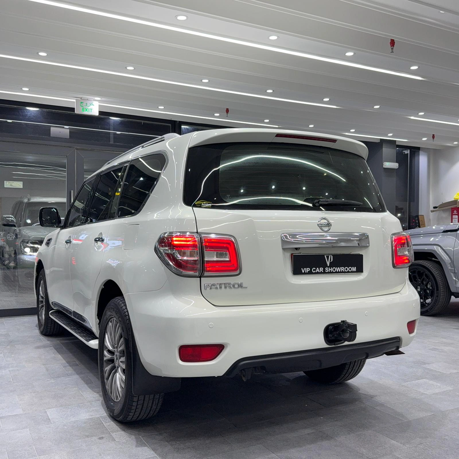 Nissan Patrol 2010 — photo 3 for sale in Qatar