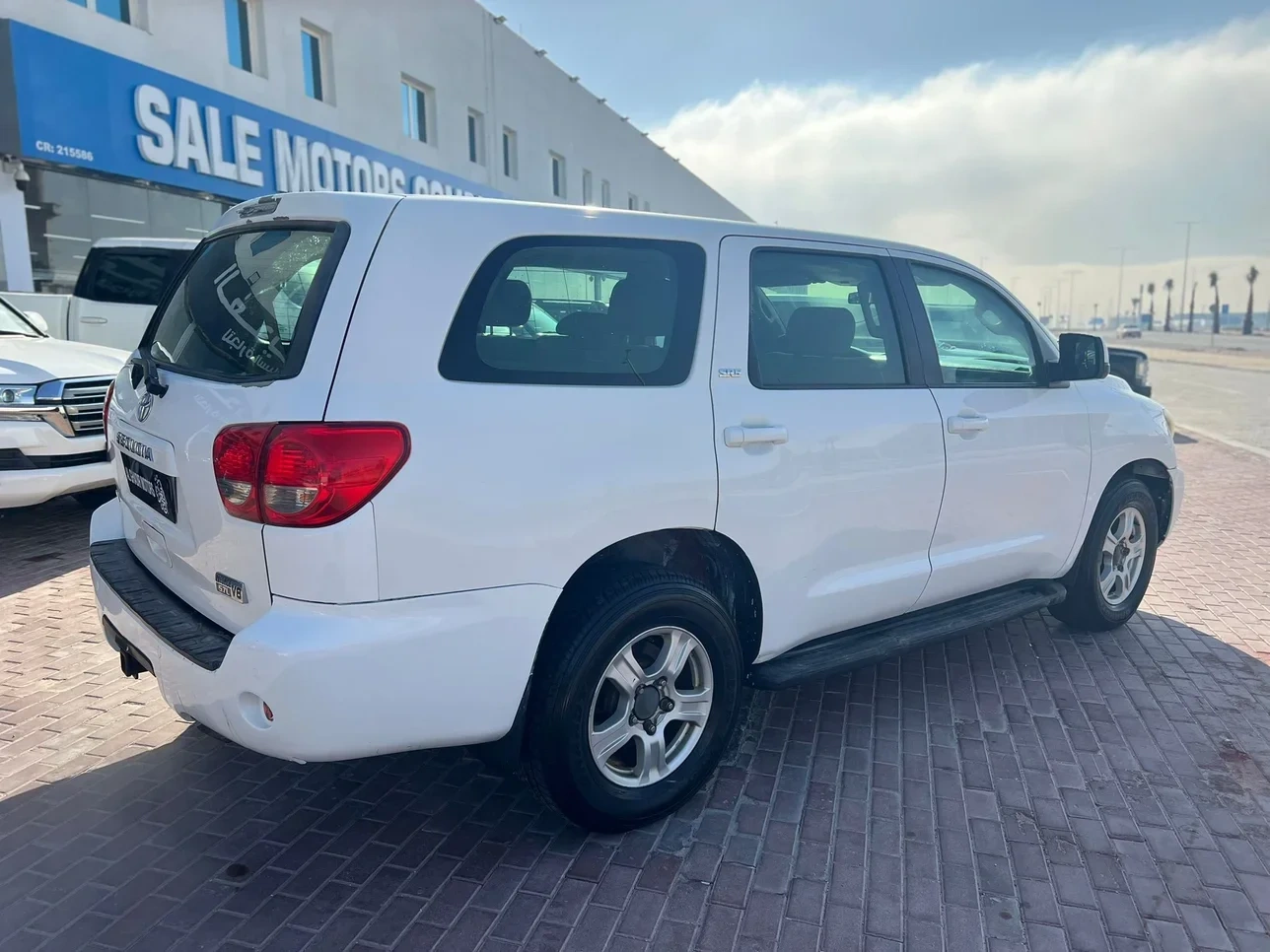 Toyota Sequoia 2013 — photo 6 for sale in Qatar