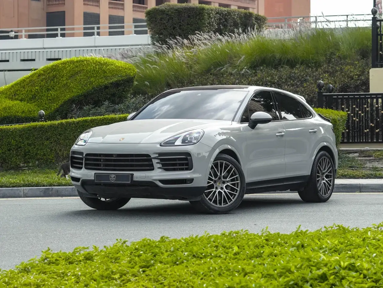 Porsche Cayenne 2022