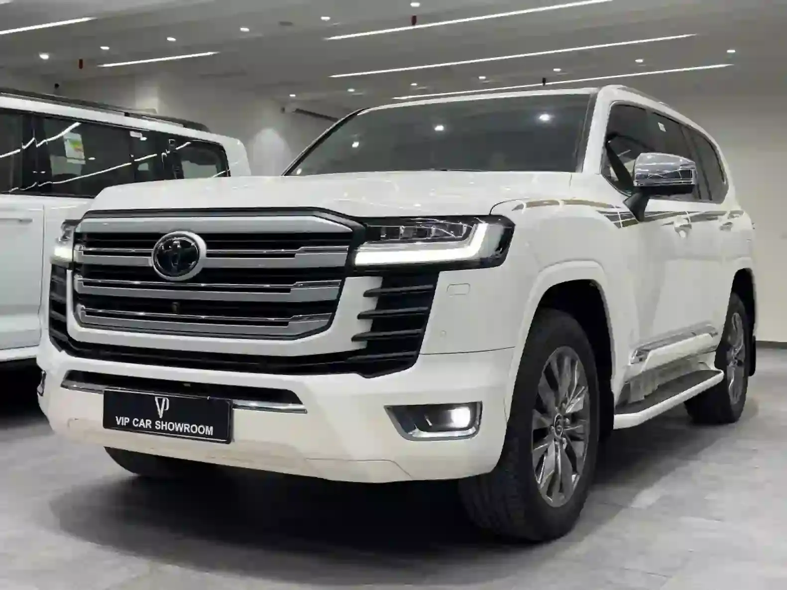 Toyota Land Cruiser VXR 2024