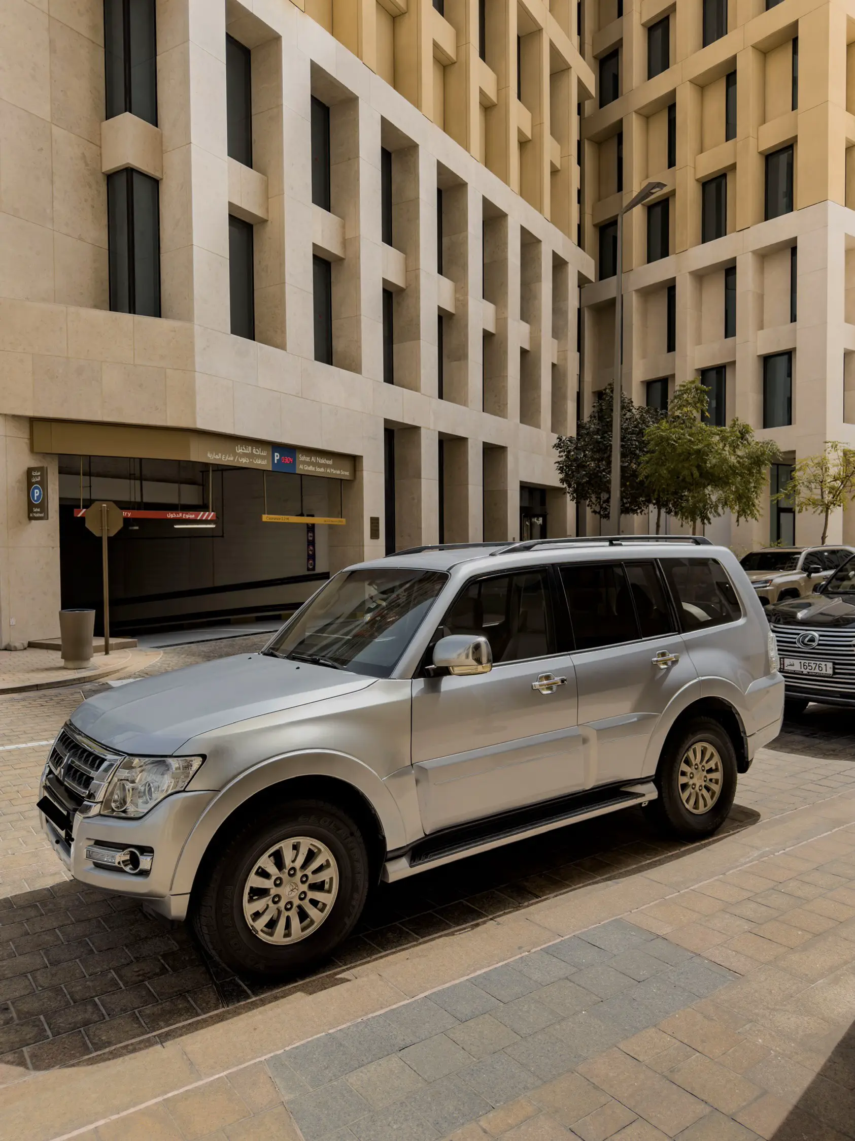 Mitsubishi Pajero BASE MODEL 2015