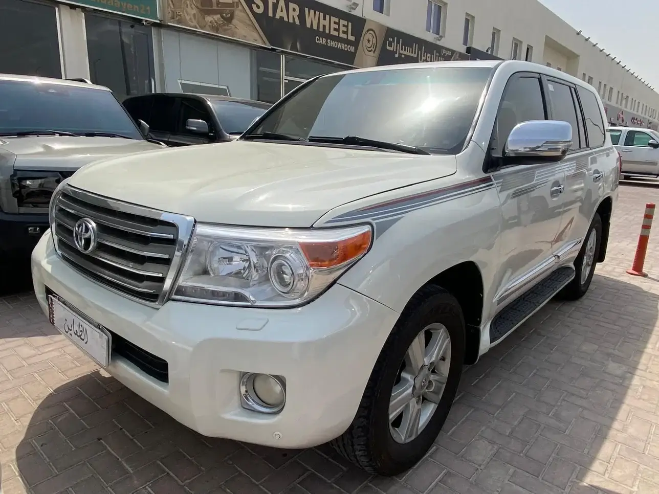 Toyota Land Cruiser GXR 2014