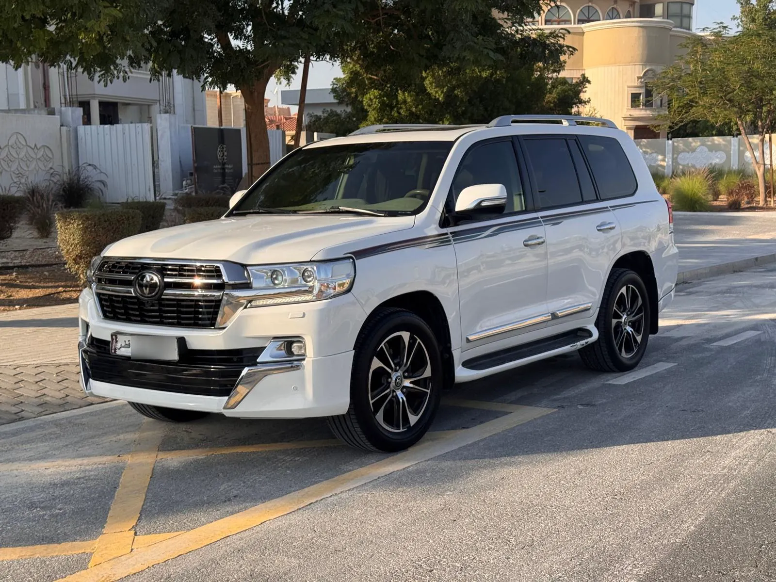 Toyota Land Cruiser GR 2019