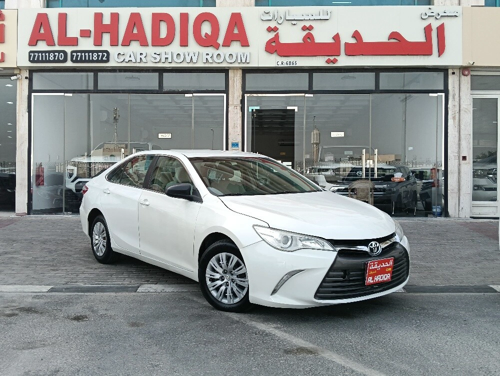 Toyota Camry 2016