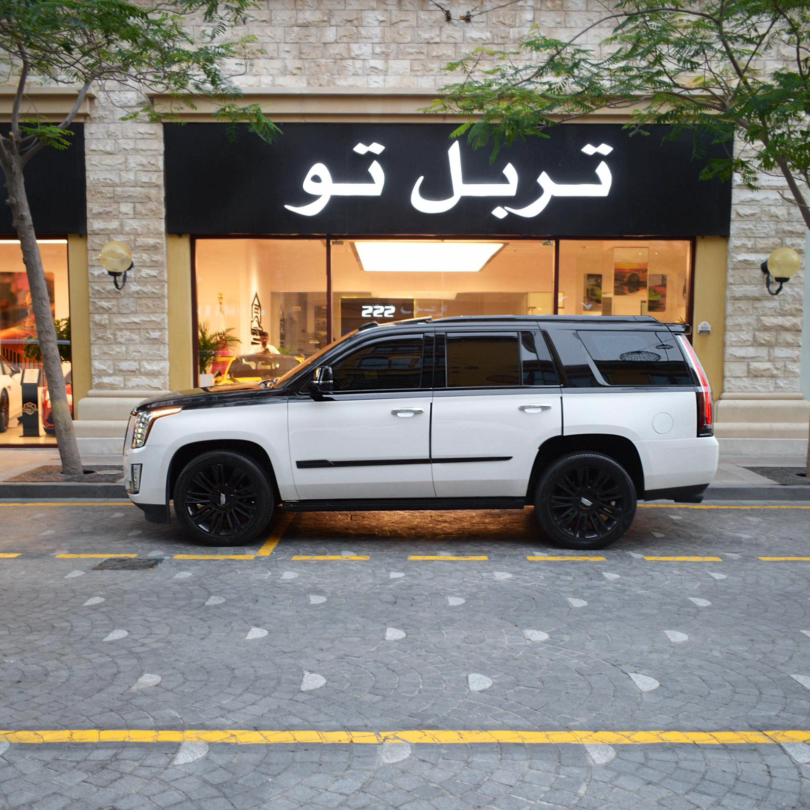 Cadillac Escalade 2016