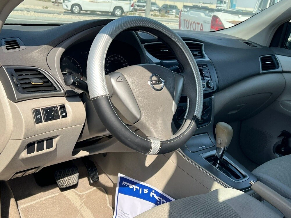 Nissan Sentra 2016