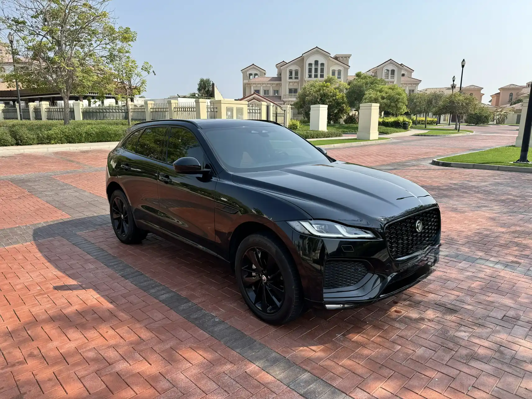 Jaguar F-Pace R-Dynamic SE 2024