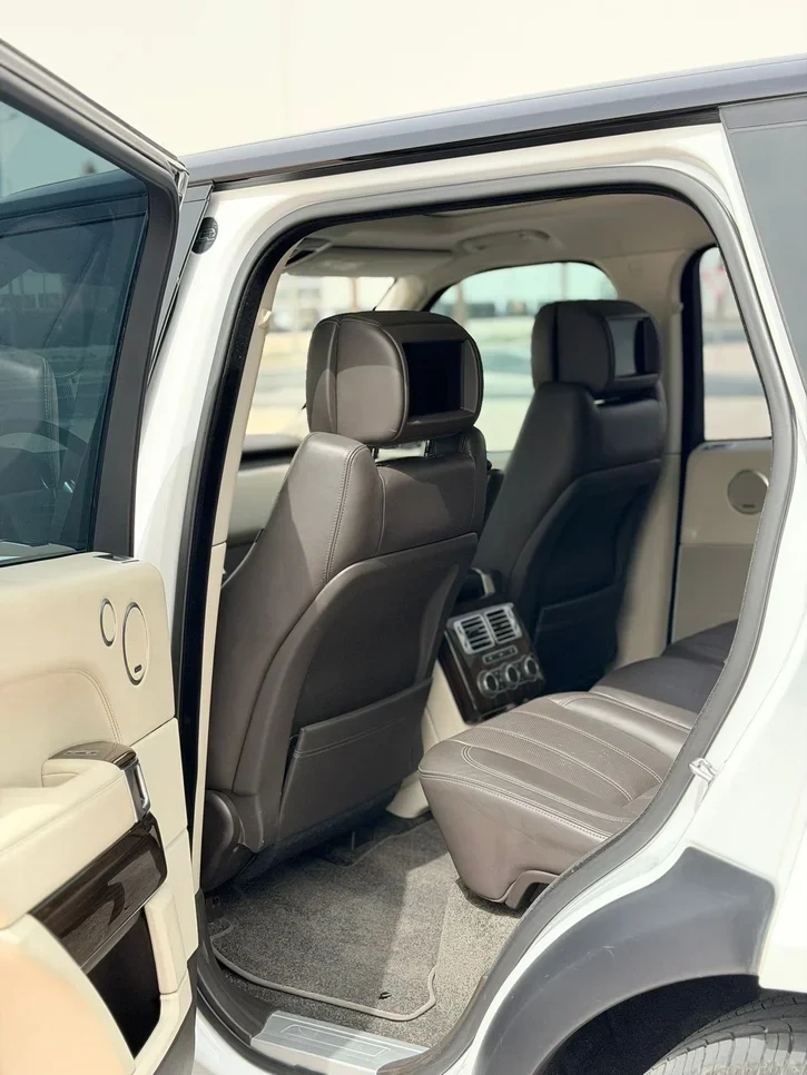 Landrover RANGE ROVER 2017 — photo 10 for sale in Qatar
