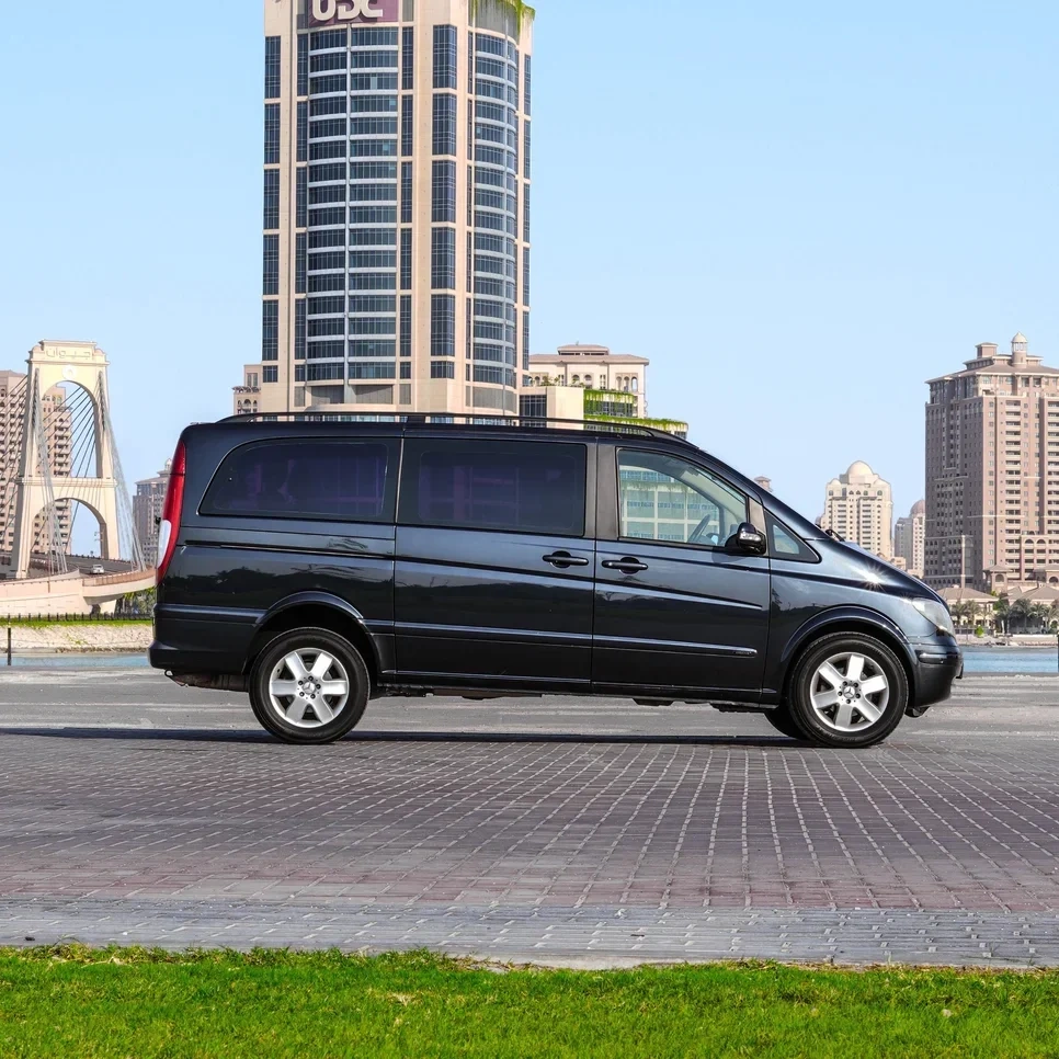 Mercedes Viano 2006