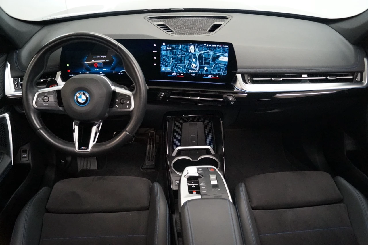BMW iX1 2023