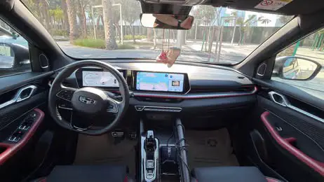 Geely Coolray 2024