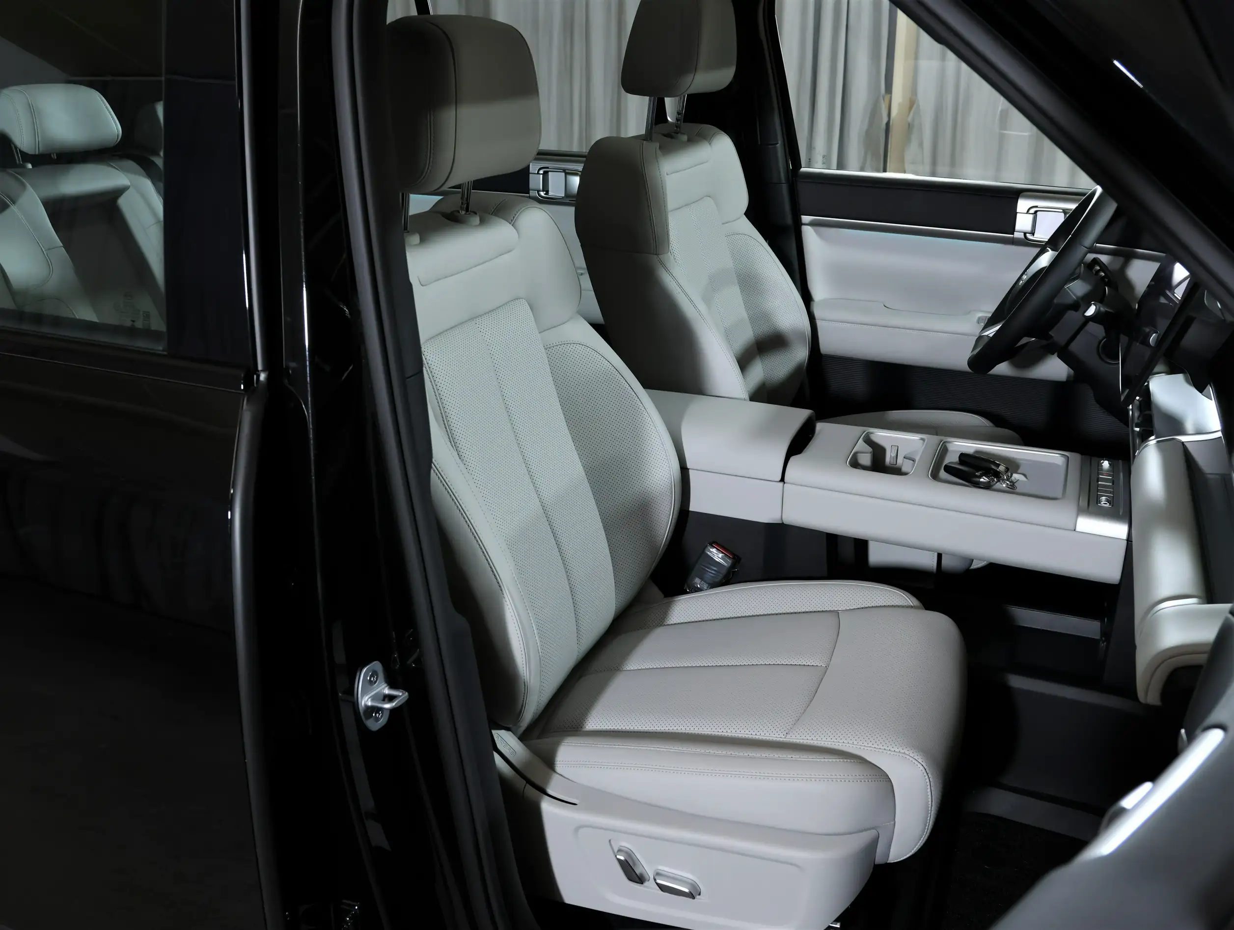 BYD TI 7 2027 — photo 9 for sale in Qatar