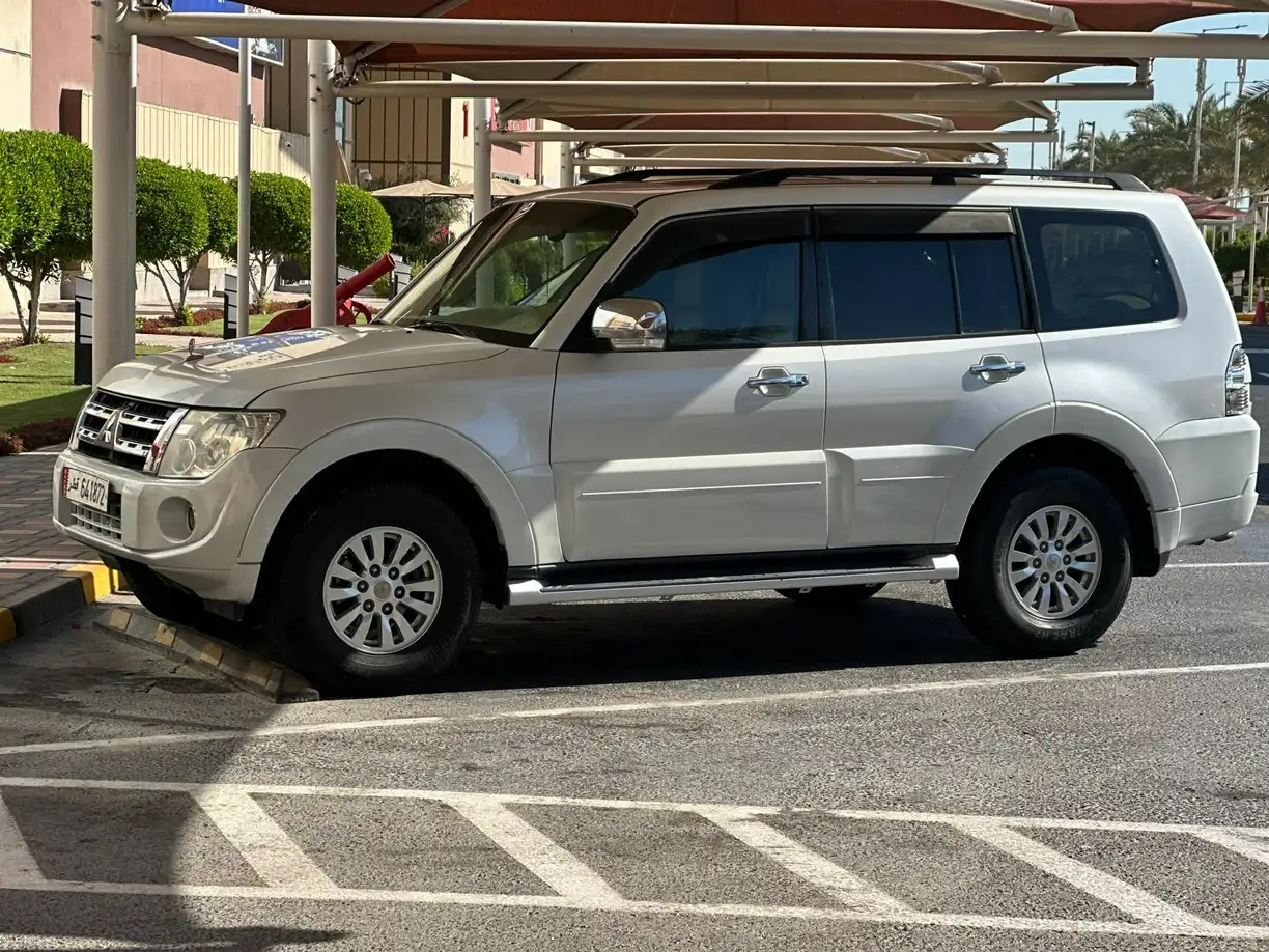 Mitsubishi Pajero 2014