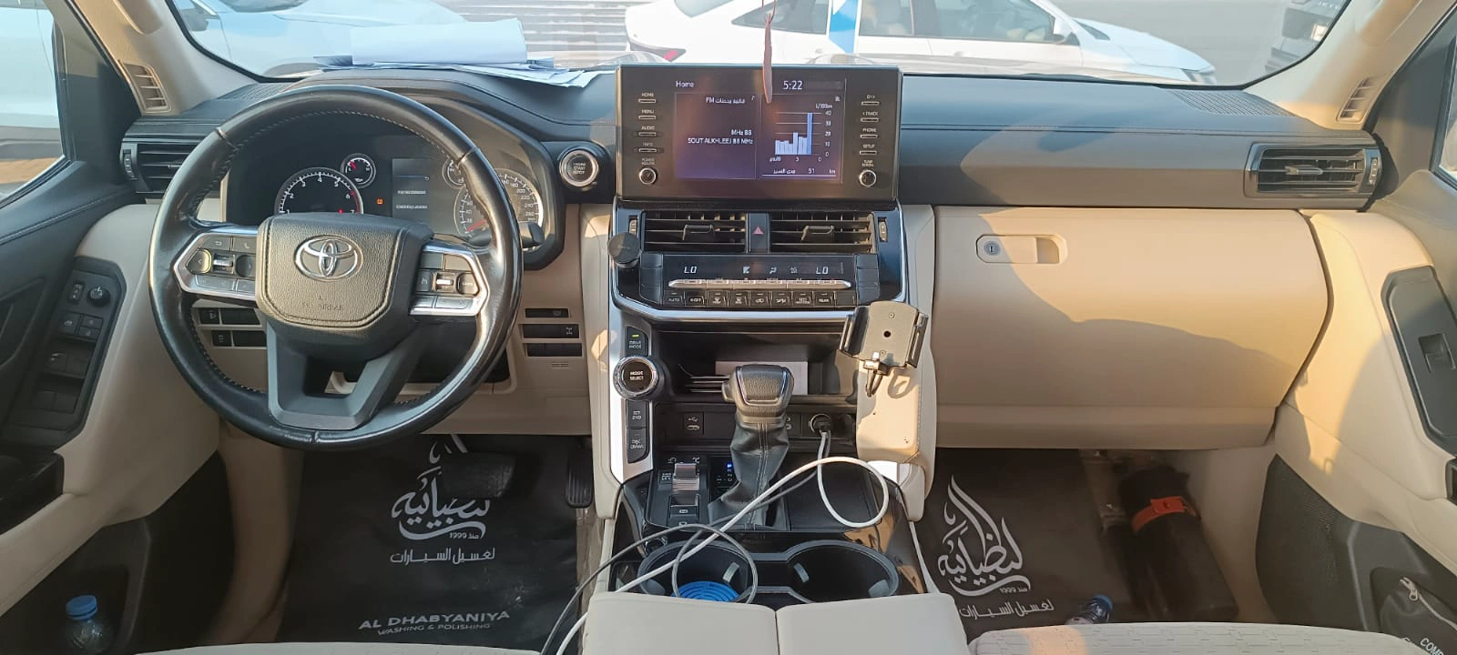 Toyota Land Cruiser GXR 2023 — photo 10 for sale in Qatar