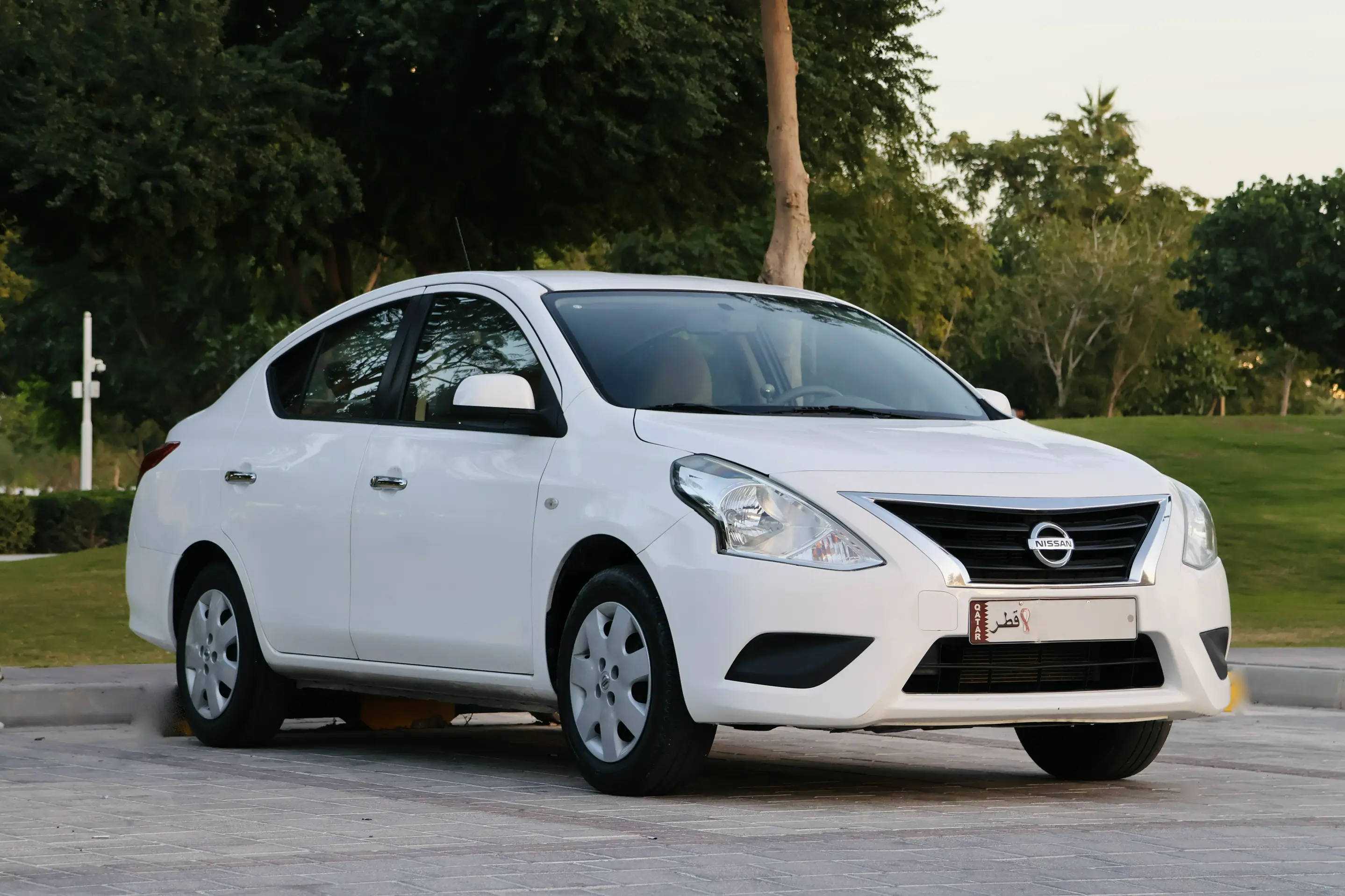 Nissan Sunny 2022