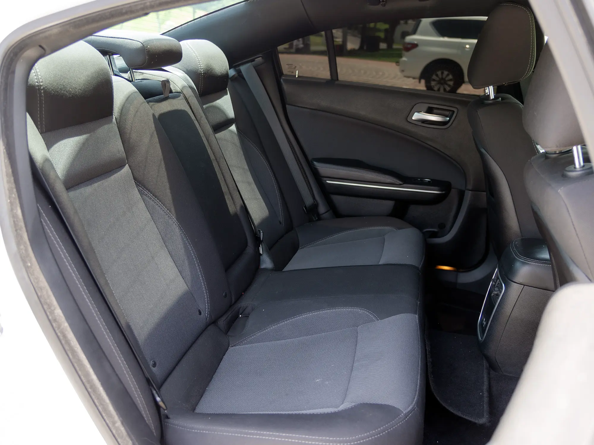Dodge Charger 2017 — photo 9 for sale in Qatar
