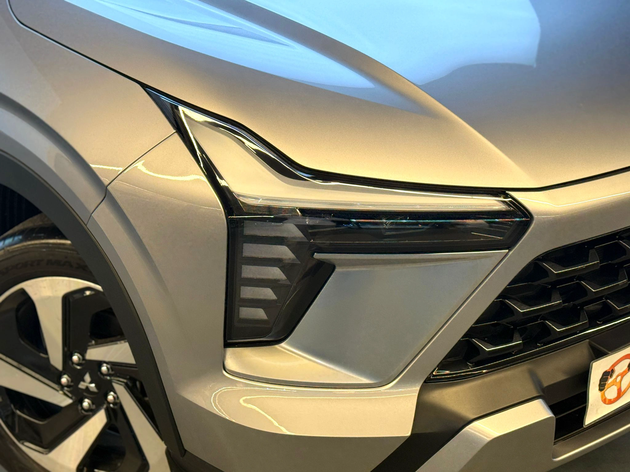 Mitsubishi XFORCE 2025