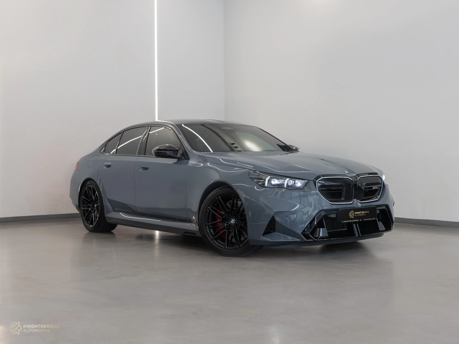 BMW M5 2025