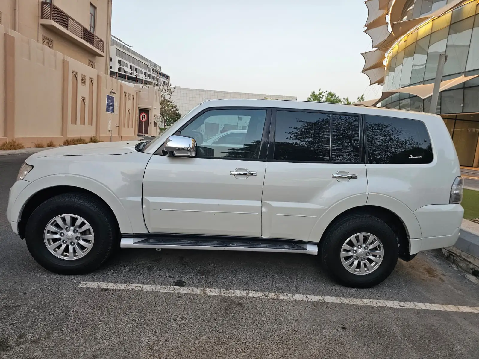 Mitsubishi Pajero 2014