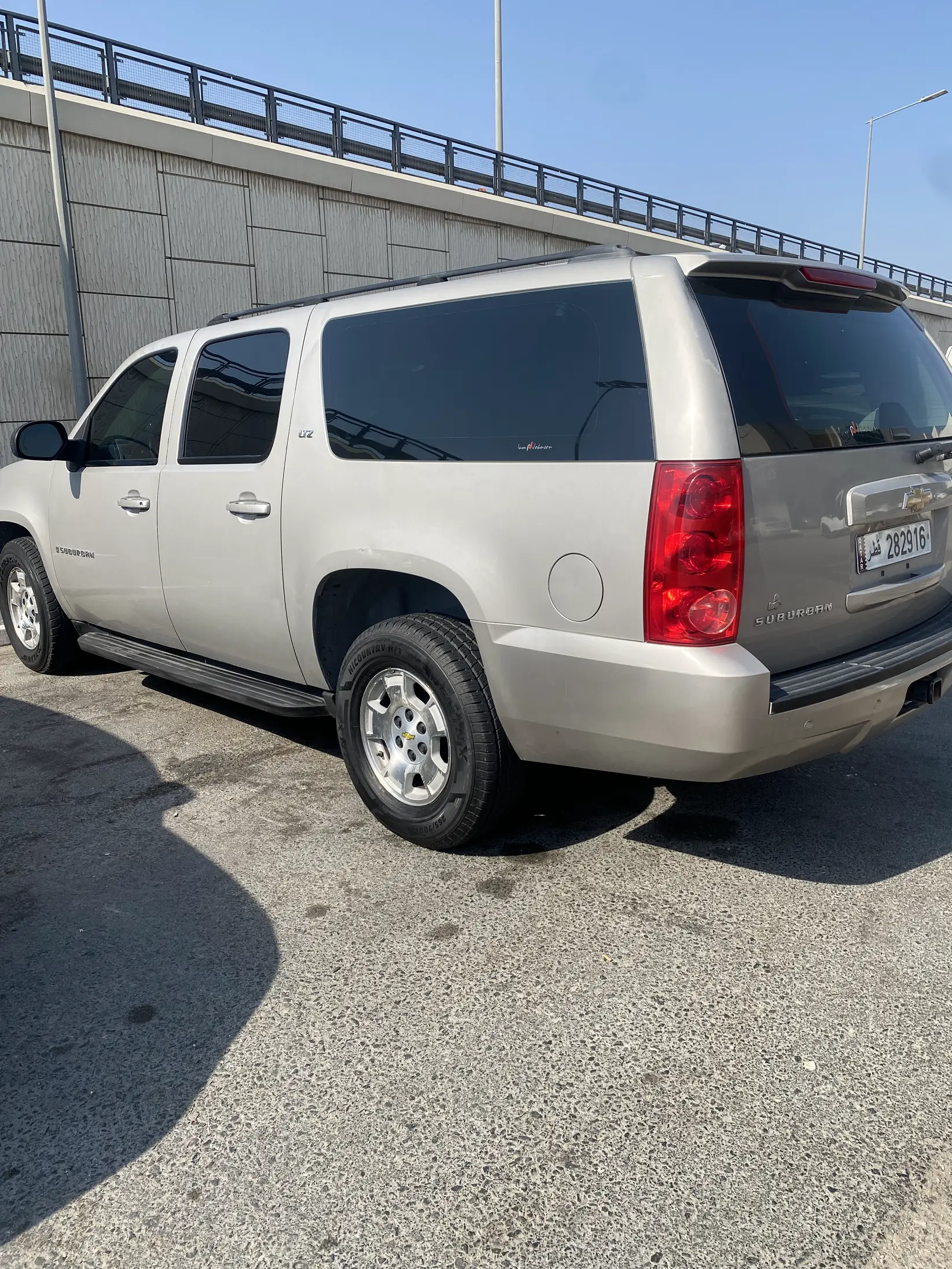Chevrolet Suburban 2007