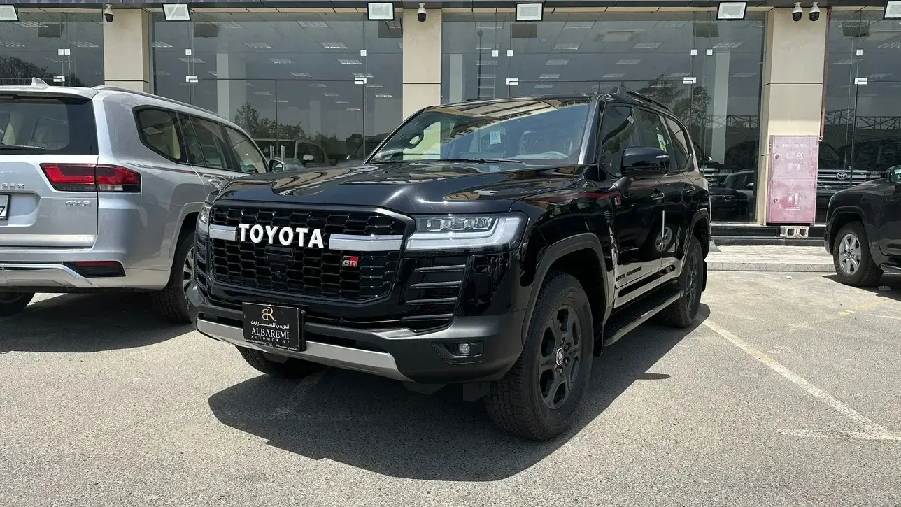 Toyota Land Cruiser GR 2025