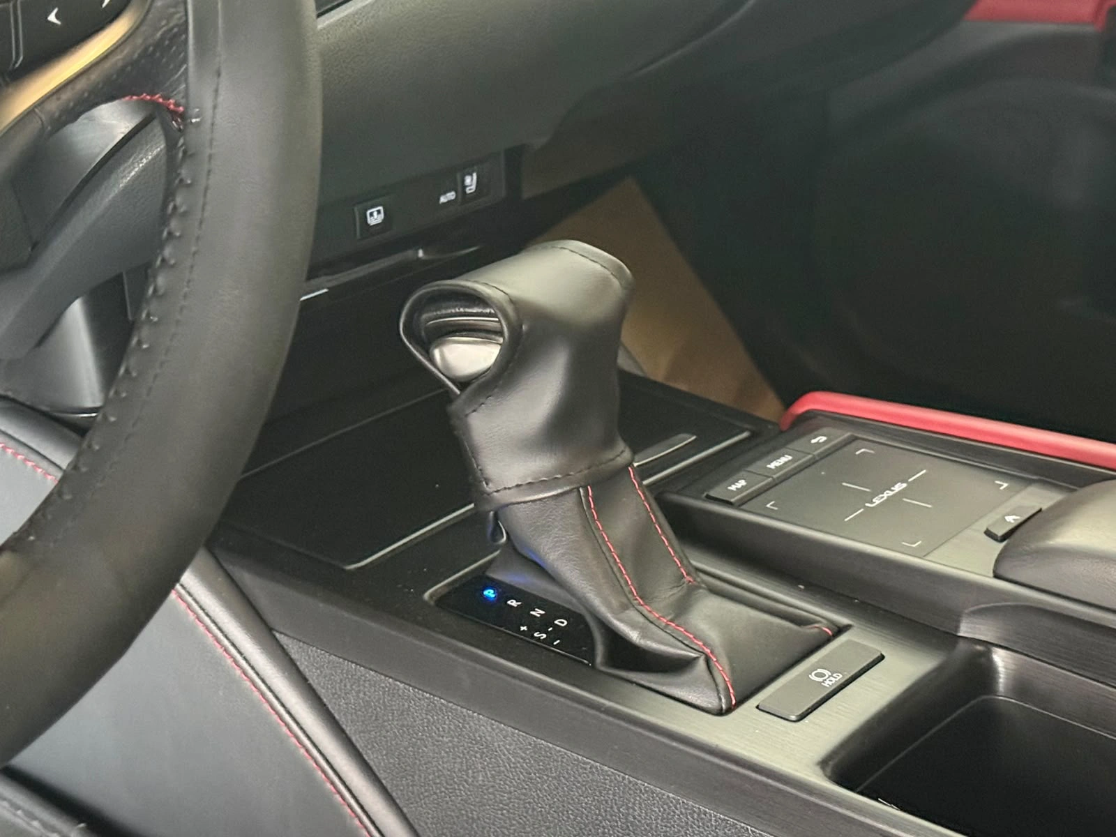 Lexus ES 350 2019 — photo 17 for sale in Qatar