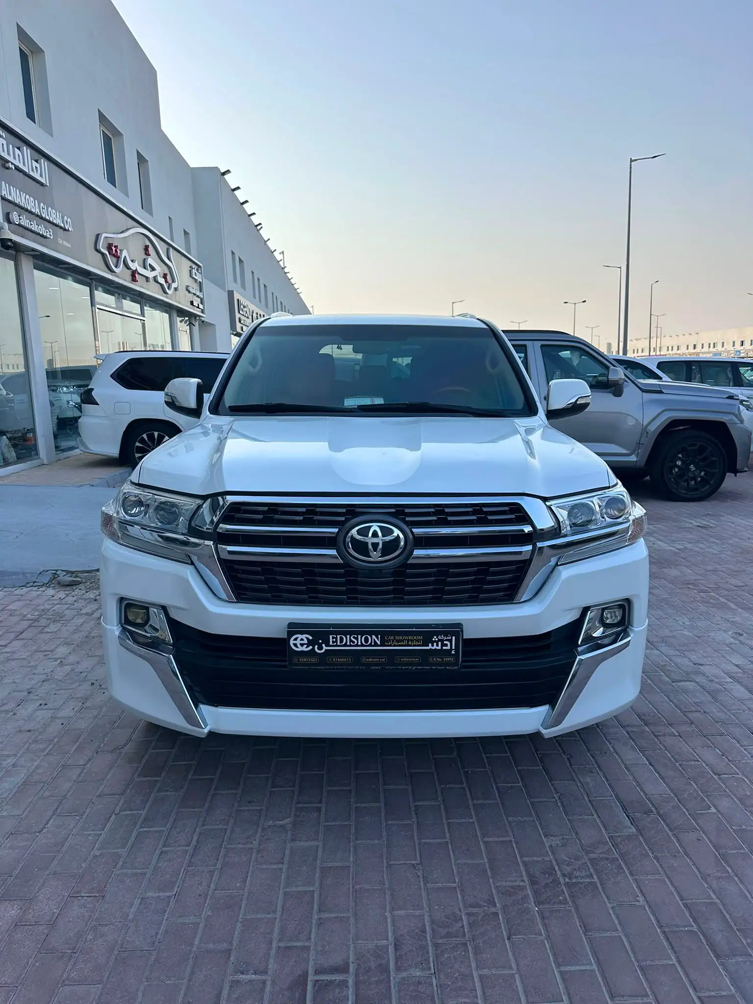 Toyota Land Cruiser GXR 2013