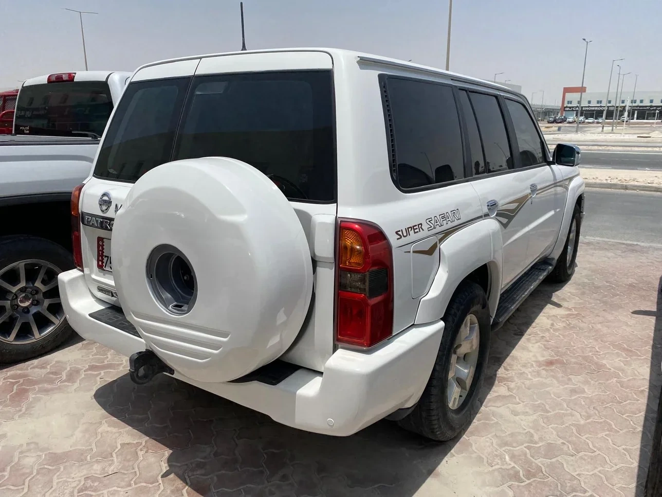 Nissan Patrol 2009 — photo 4 for sale in Qatar