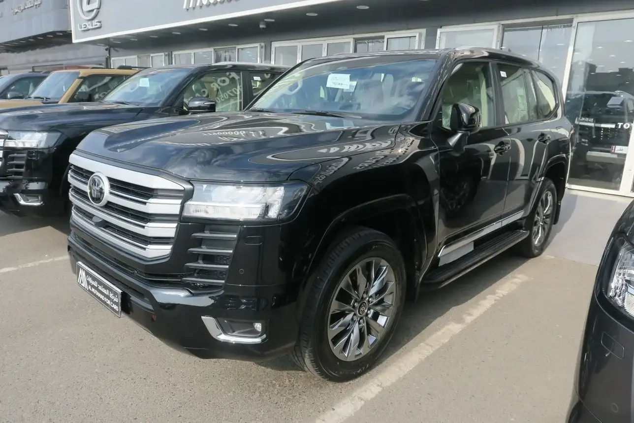 Toyota Land Cruiser GXR 2026
