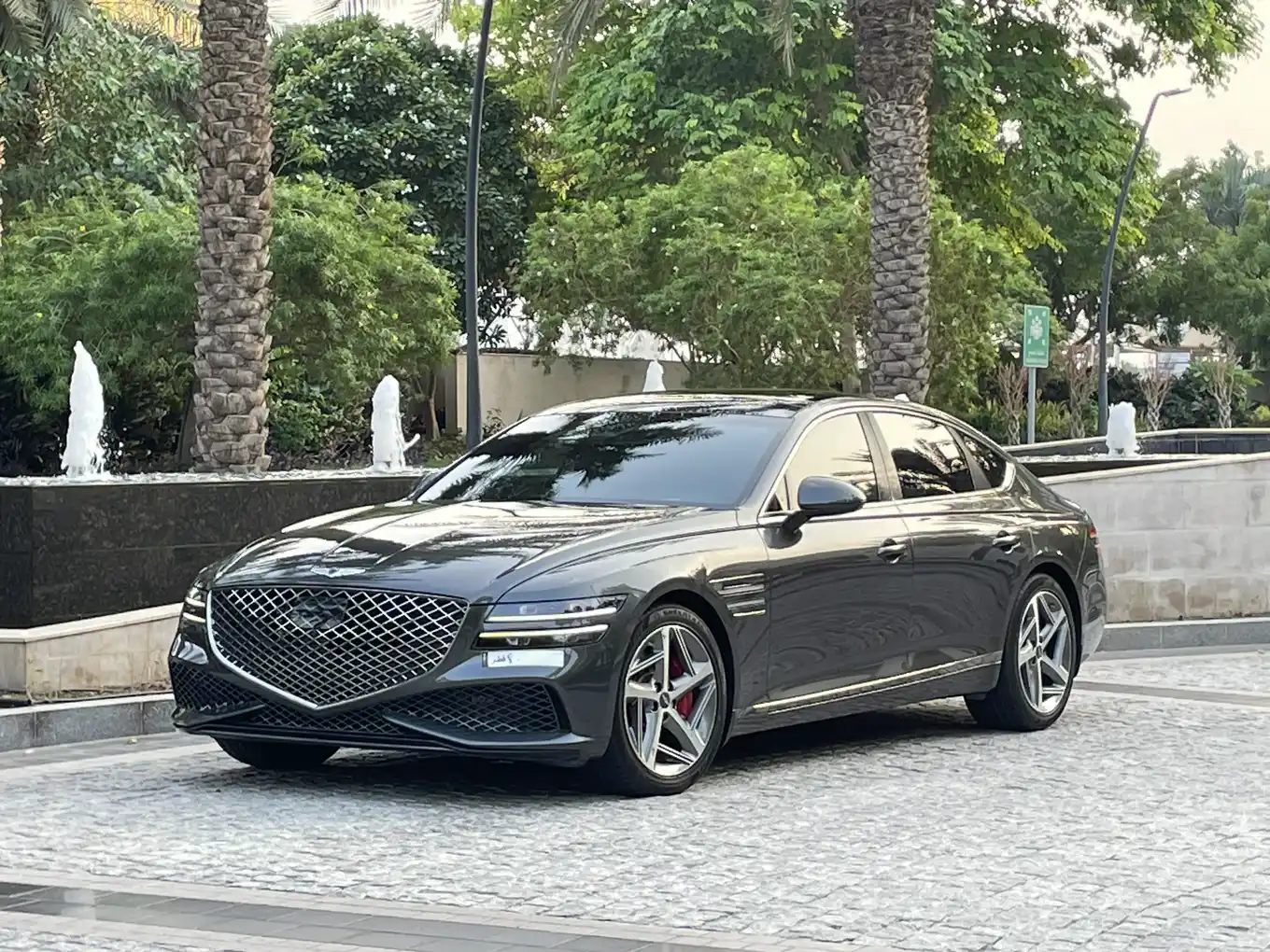 Genesis G80 2022