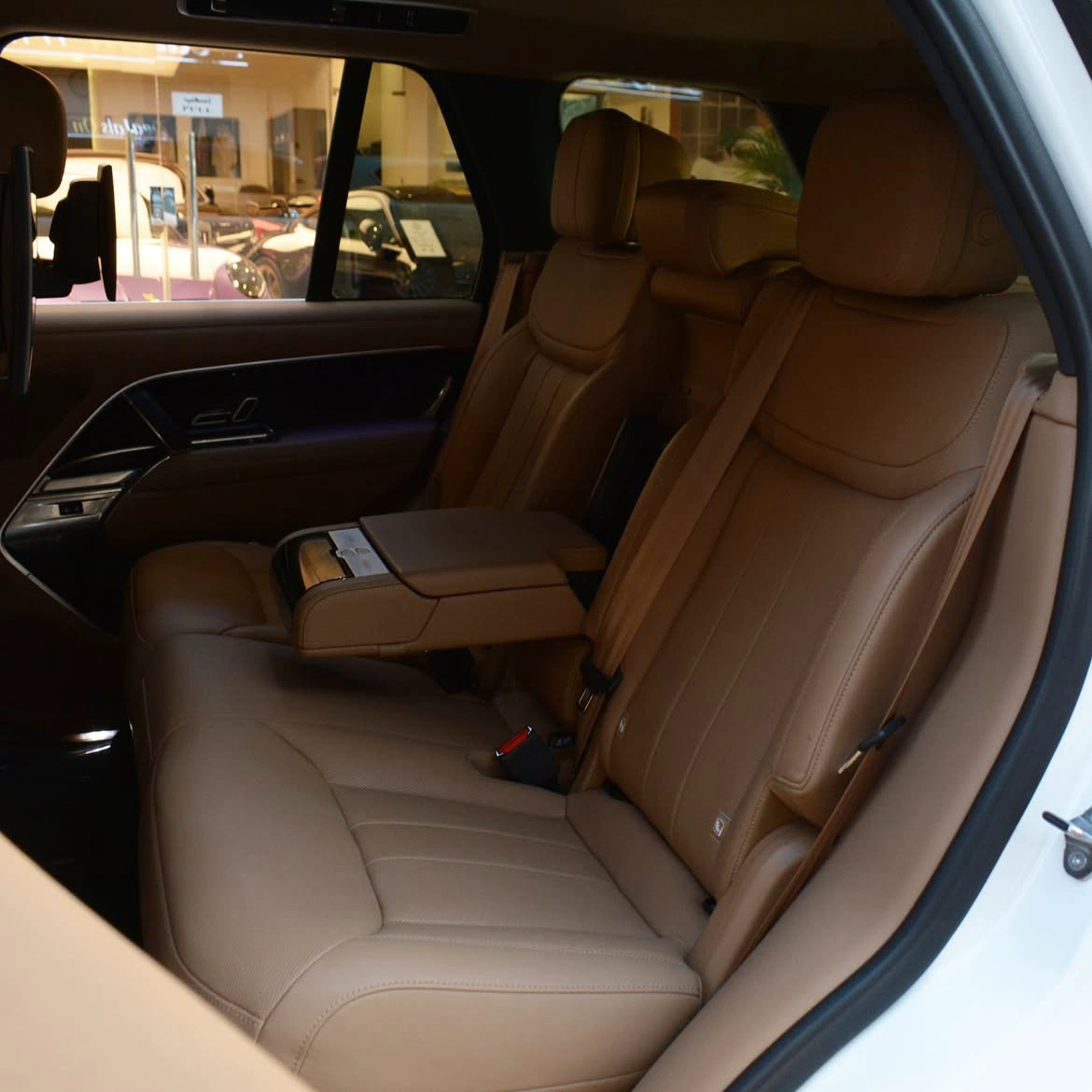 Range Rover HSE 2023 — photo 9 for sale in Qatar