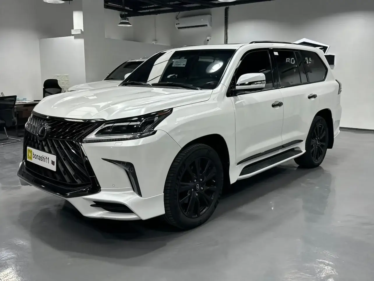 Lexus LX 2019