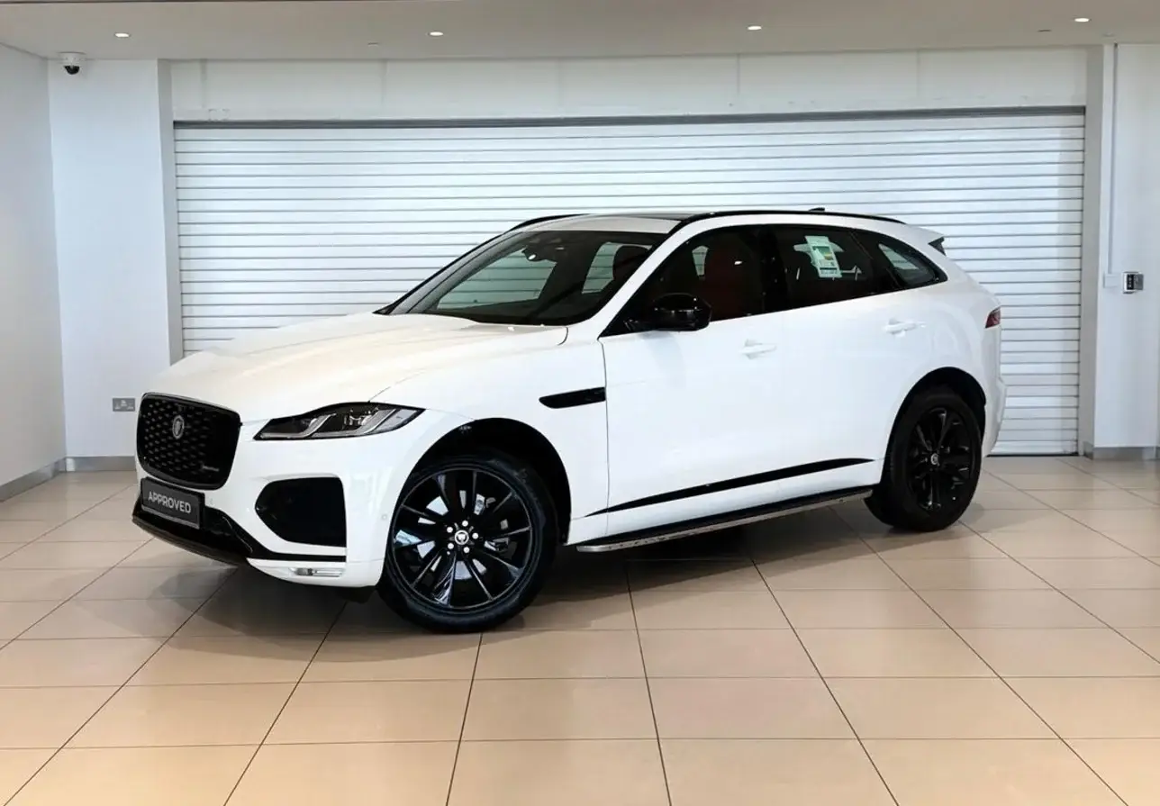 Jaguar F-PACE 2024