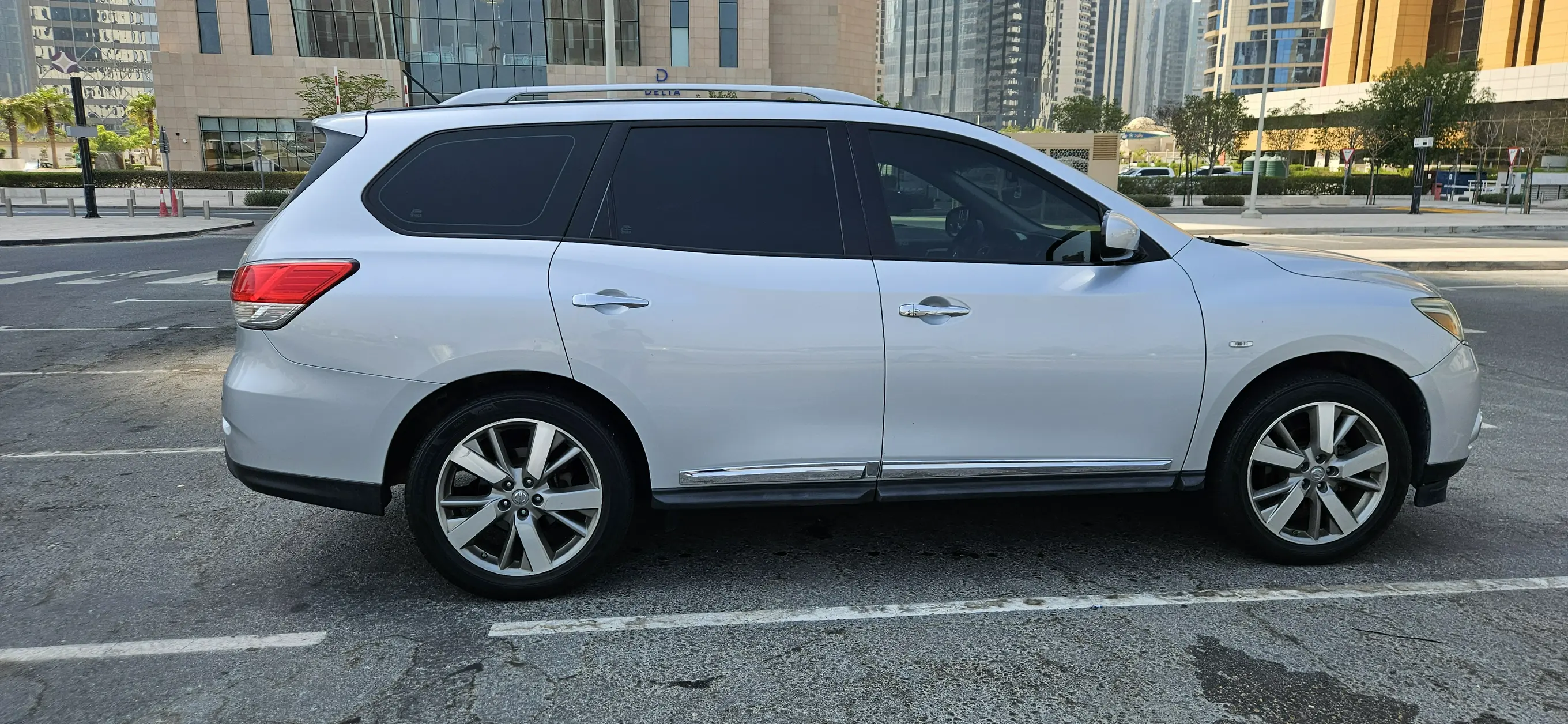 Nissan Pathfinder 2014