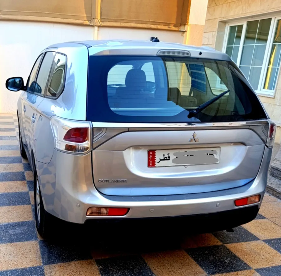 Mitsubishi Outlander 2014