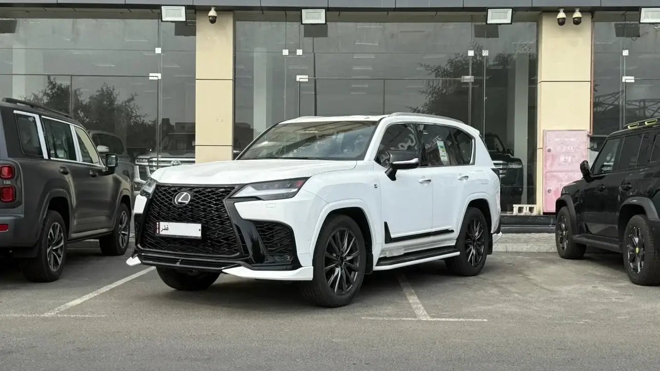 Lexus LX700H 2025