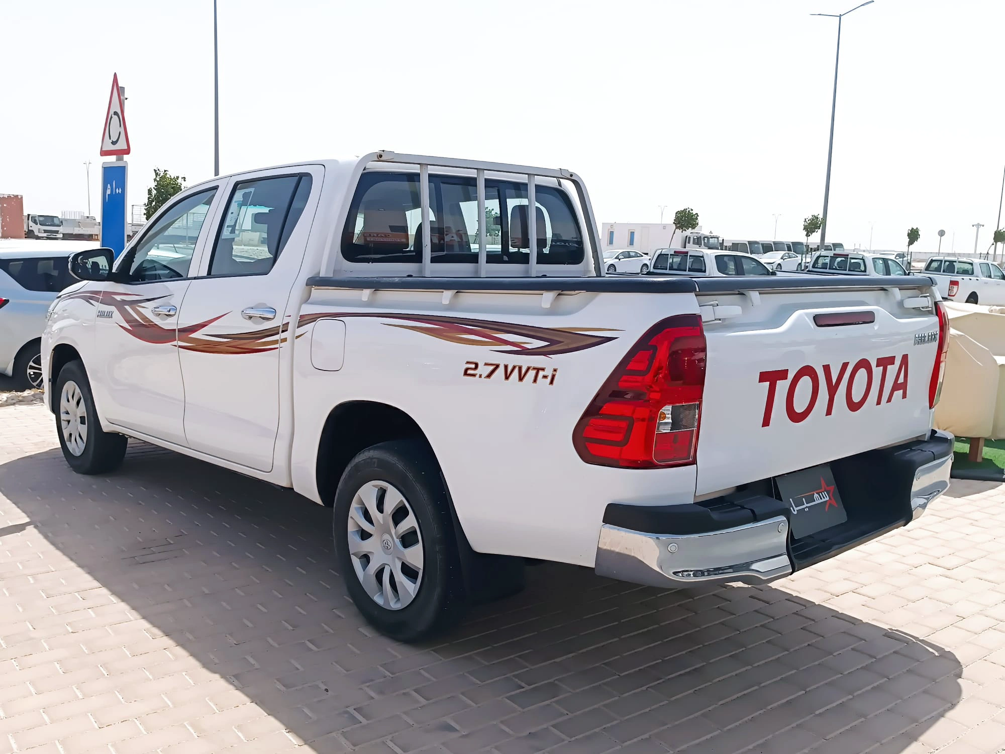 Toyota Hilux 2022 — photo 7 for sale in Qatar
