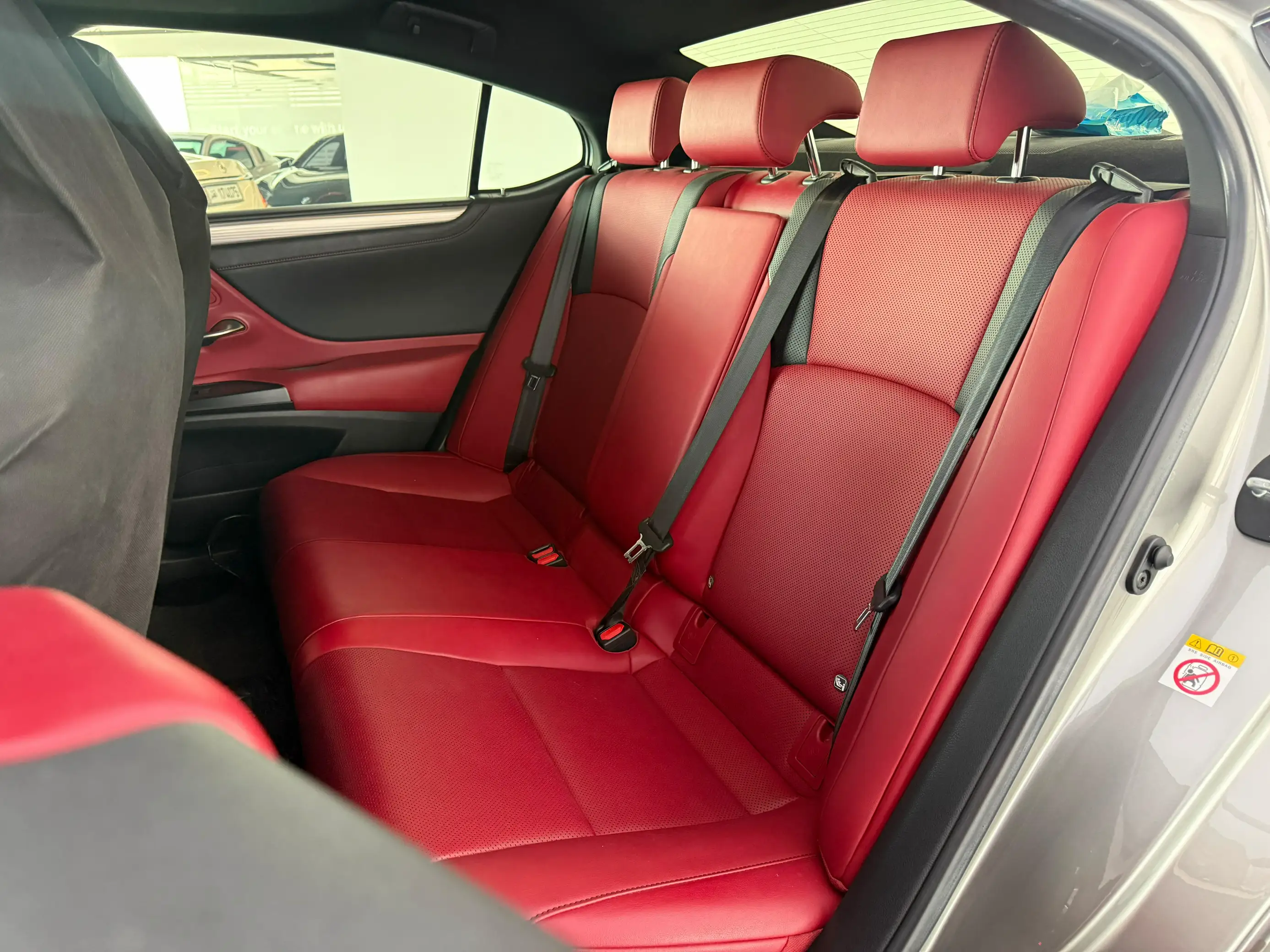 Lexus ES 350 2019 — photo 9 for sale in Qatar