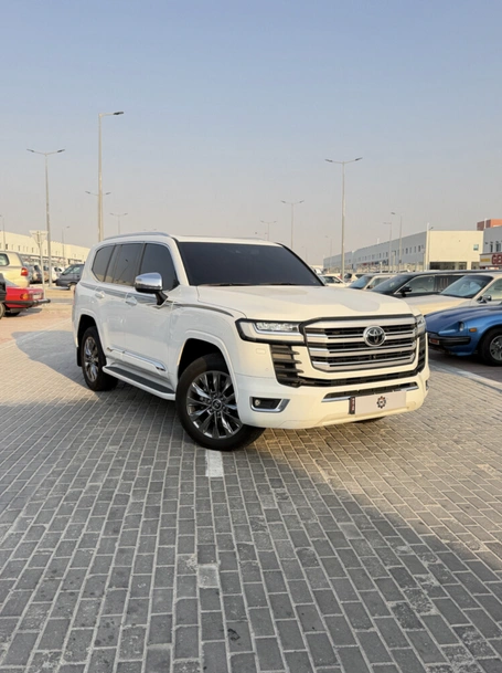 Toyota Land Cruiser VXR 2023