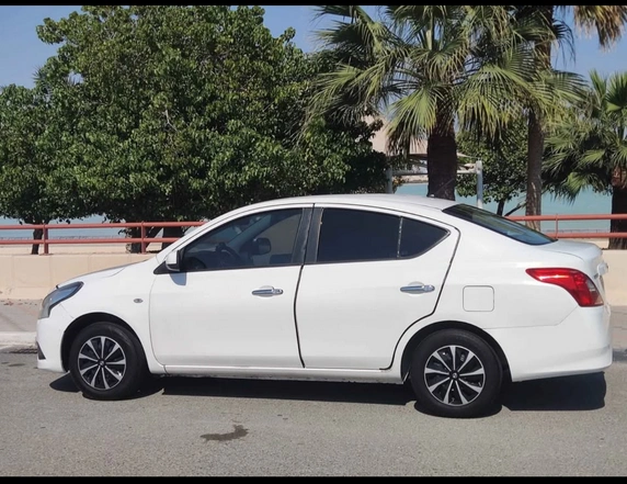 Nissan Sunny 2018