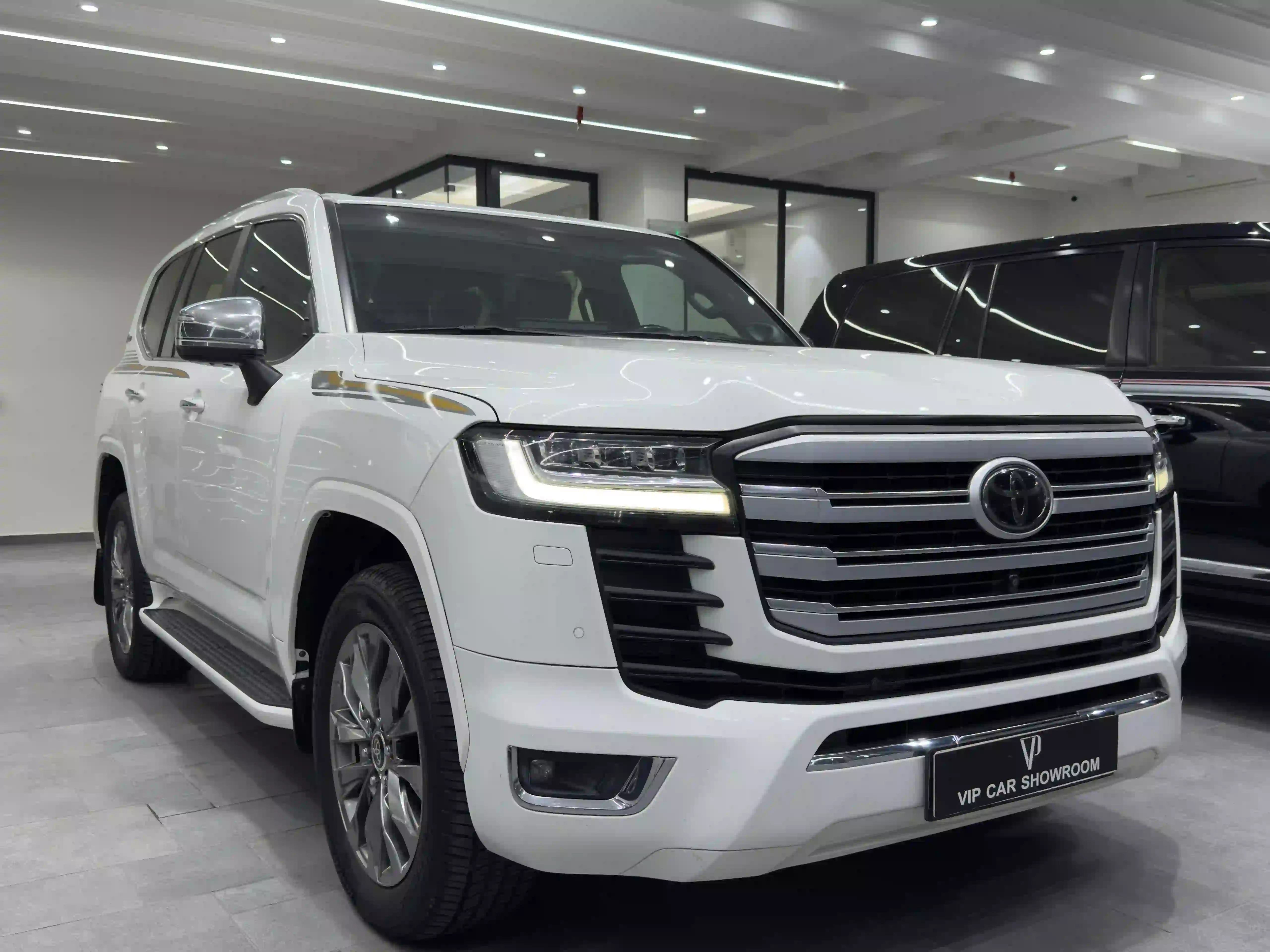Toyota Land Cruiser VXR 2022