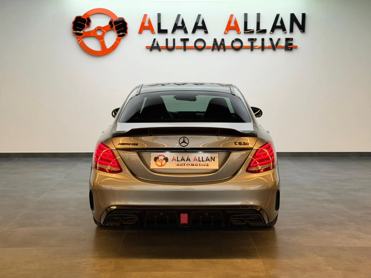 Mercedes C63 AMG 2015 — photo 7 for sale in Qatar