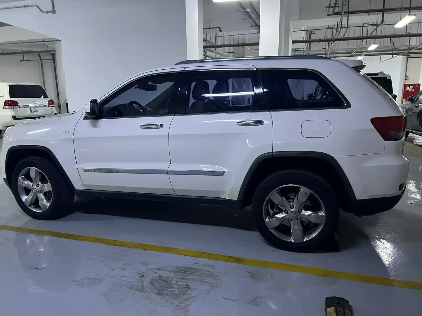 Jeep Grand Cherokee OVERLAND 2011