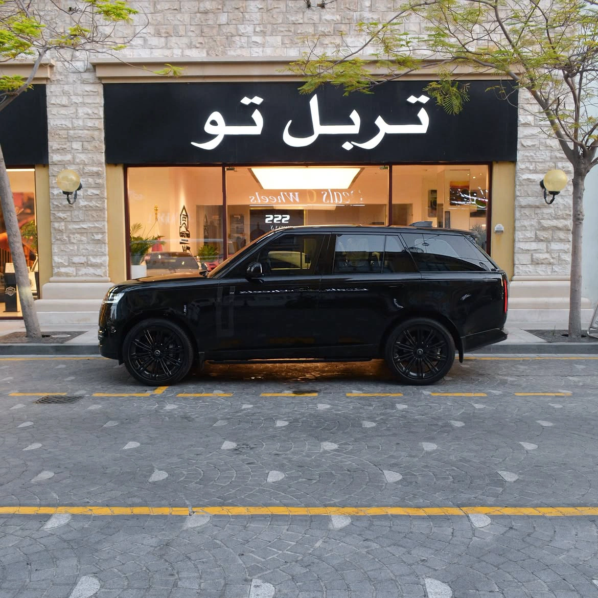 Landrover RANGE ROVER HSE 2024 — photo 3 for sale in Qatar